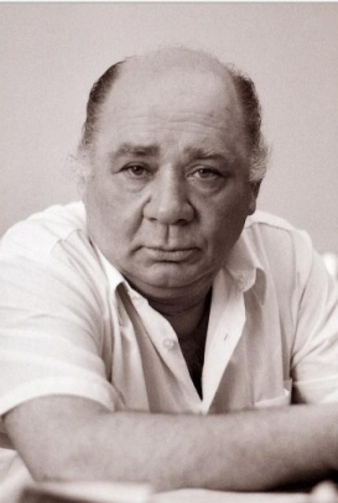 Евгений Леонов