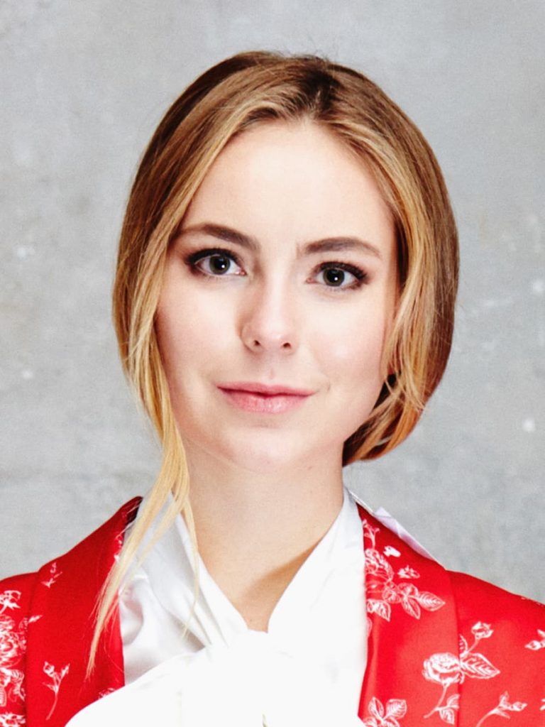 Александра Жулина