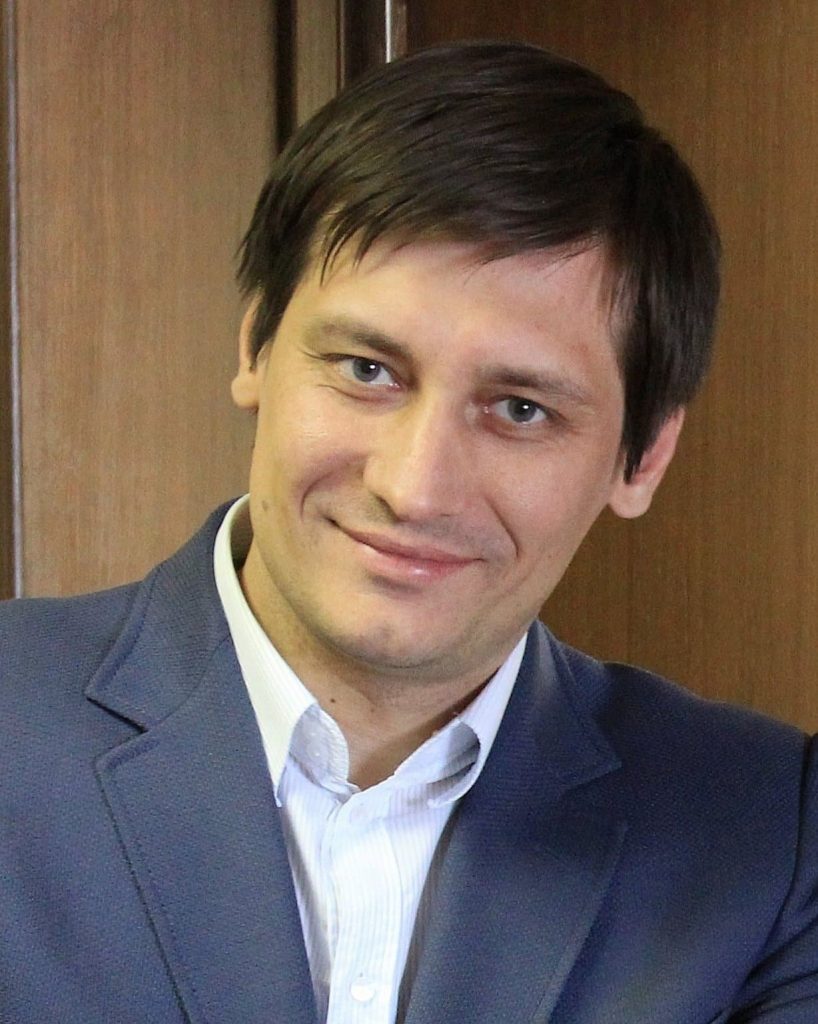 Дмитрий Гудков