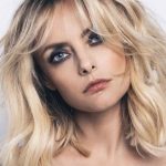 Елена Максимова